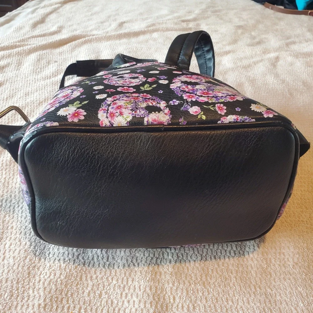Danielle Nicole Disney Floral Skull Mini Backpack Black Faux Leather Bag *read* - Picture 3 of 8